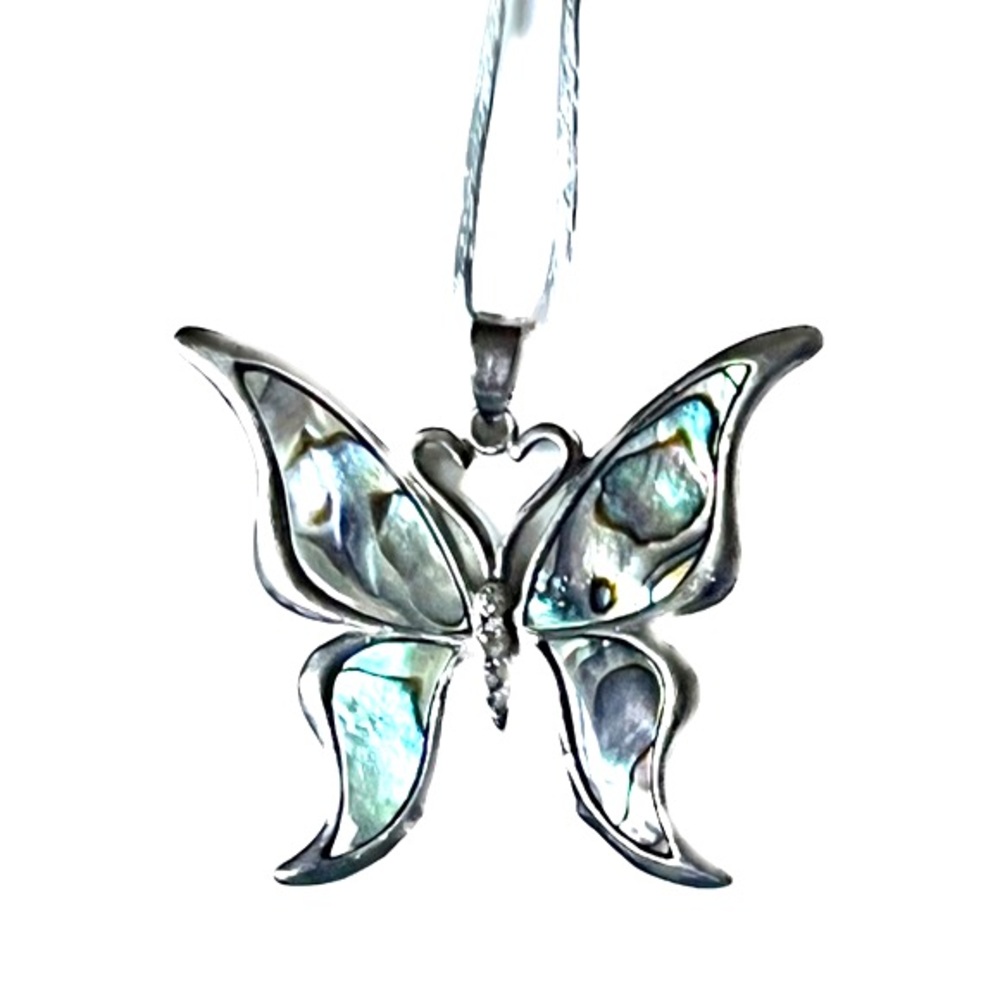 🦋Stunning Large Butterfly 🦋 Pendant